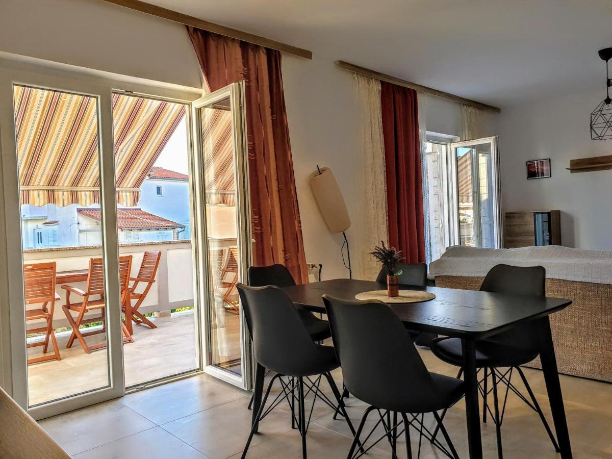 Apartments Ribaric Palit Extérieur photo